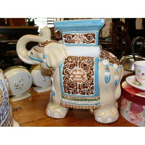 215 - 2 X CERAMIC  DECORATIVE ELEPHANT PLANT  STAND