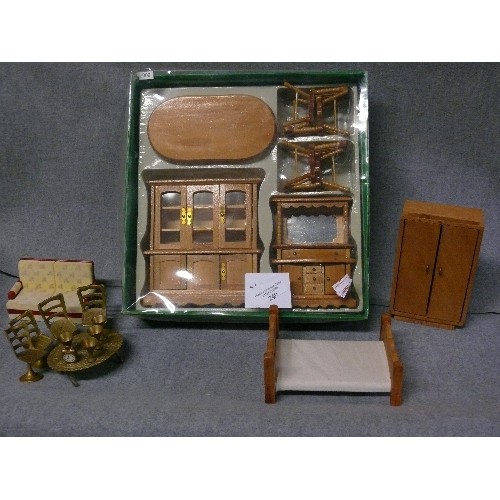 249 - TRAY OF WOODEN DOLLS HOUSE FURNITURE SOME NEW IN BOX INCLUDING BRASS ITEMS, CHAIRS,GOBLETS AND CLOCK