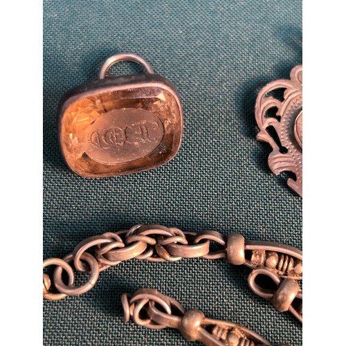 102 - Collectors items including a 19th Century intaglio seal with initials, a silver watch fob (Birm 1907... 