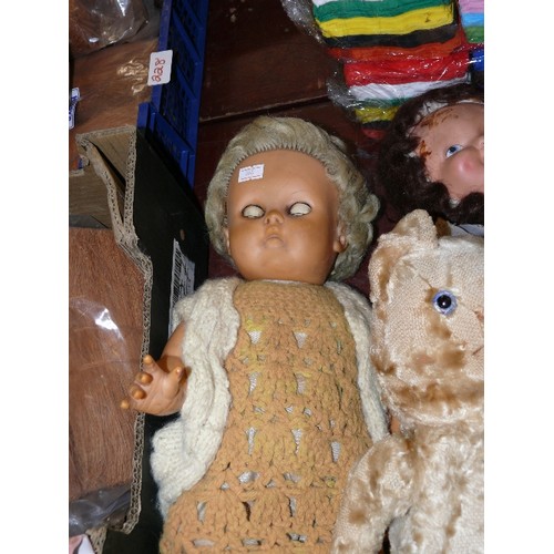 289 - 2 VINTAGE DOLLS AND A VERY OLD CAT BY HARRINGTONS