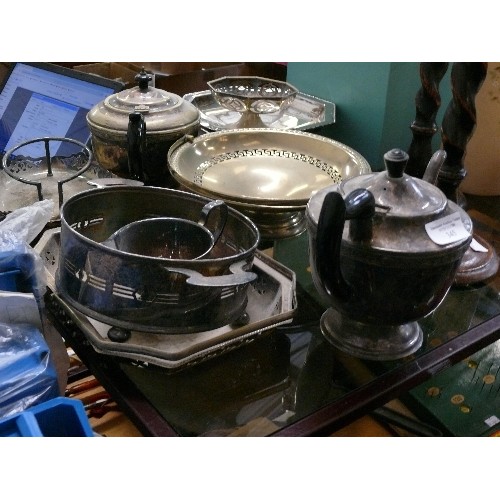 345 - A NICE SELECTION OF SILVER PLATE ITEMS TO INCLUDE TEAPOTS, TRAYS ETC