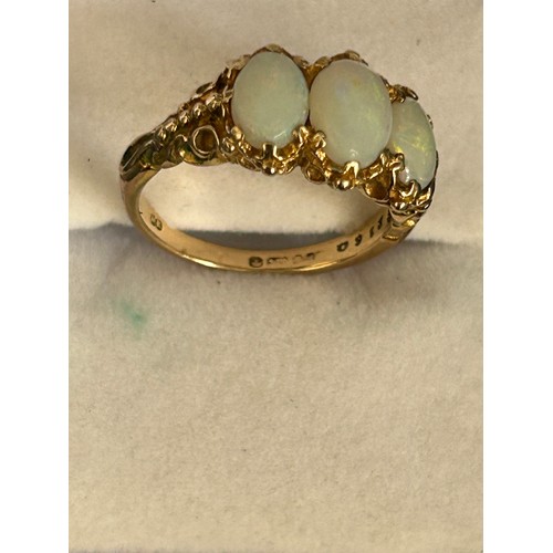 41 - A beautiful Victorian style 9ct gold and opal trilogy ring. Size O, 4.4 grams