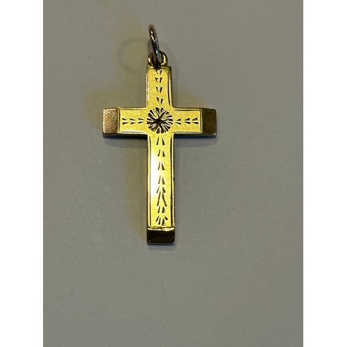 81 - A vintage 9ct gold cross - 3.4 grams
