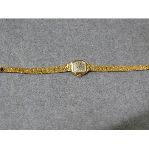 11 - 17 JEWELS ROTARY 9ct GOLD WATCH AND BRACELET WEIGHT GOLD ONLY 12.09gr WATCH WORKING