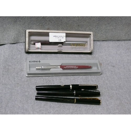 15 - COLLECTION OF PENS A SHEAFFER WHITE SPOT A PARKER BALL POINT PLUS 3 FOUNTAIN PENS