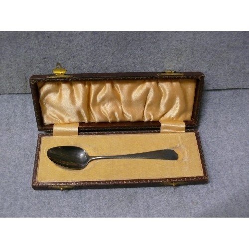 21 - A GEORGIAN SILVER SPOON LONDON 1798 BY THOMAS STREETIN