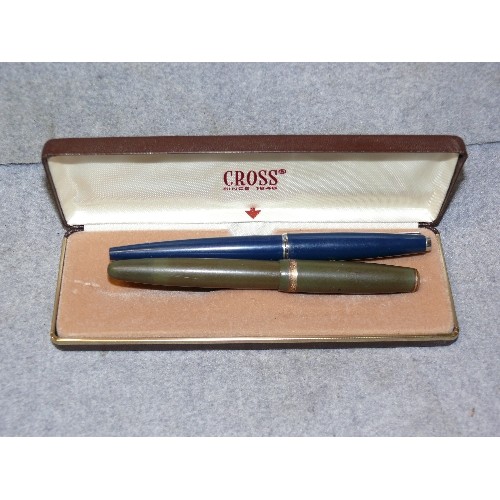 14 - 2 PARKER FOUNTAIN PENS 1 DUOFOLD BOTH WITH 14ct GOLD NIBS IN A CLEAN CROSS BOX