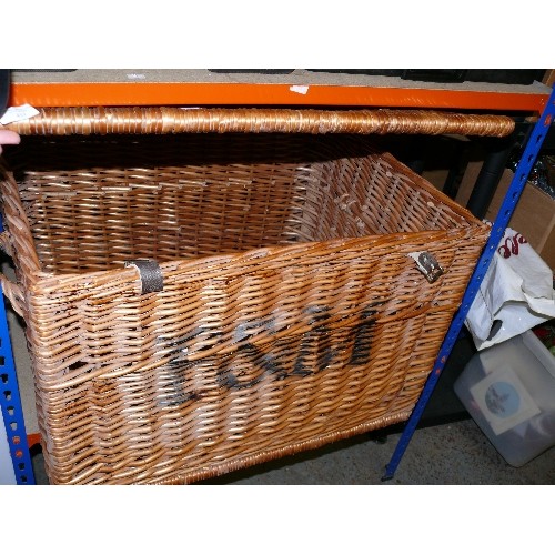 437 - A LARGE GENUINE FORTNUM & MASON WICKER HAMPER - 67CM X 50CM X 47CM