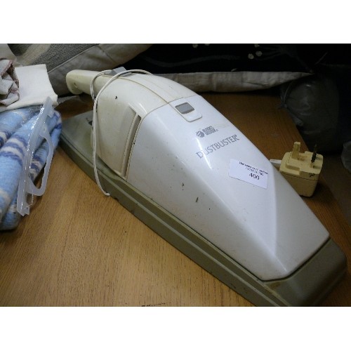 400 - A BLACK AND DECKER DUSTBUSTER