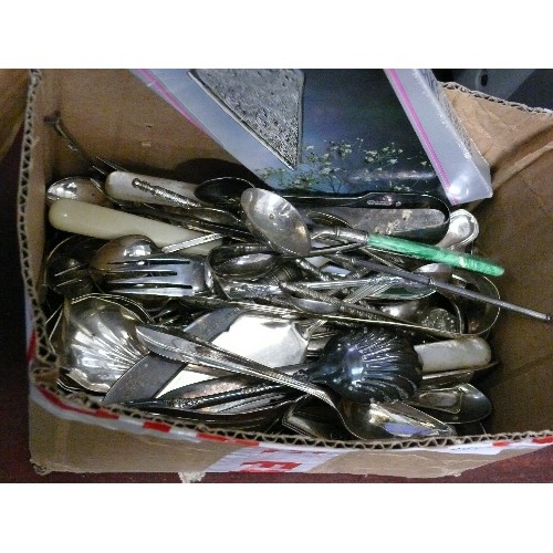 294 - A BOX OF VERY NICE VINTAGE CUTLERY, SOME WITH HALLMARKED SILVER COLLARS