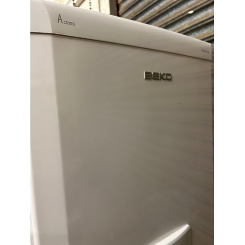 548 - BEKO FRIDGE FREEZER WITH WATER DISPENSER