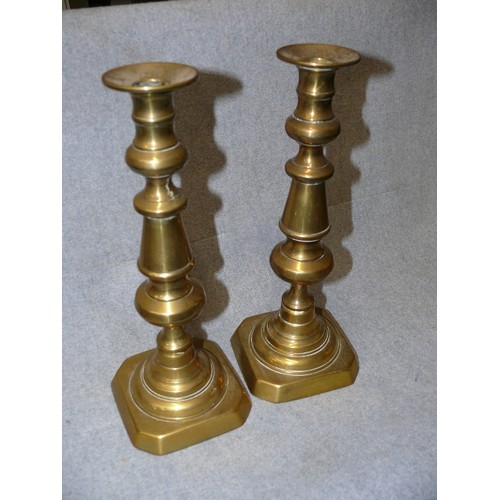 53 - A GOOD PAIR OF LARGE VICTORIAN BRASS CANDLESTICKS 30CM