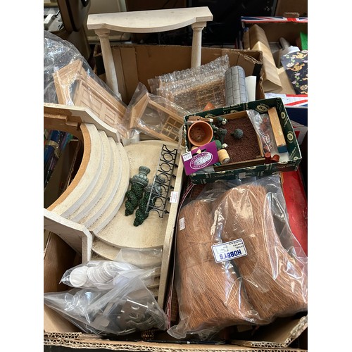 226 - LARGE TRAY OF DOLL HOUSE MAKING MATERIALS INCLUDING GRAND FRONT STAIRWAY, WINDOWS, DOORS, PAPER ROLL... 