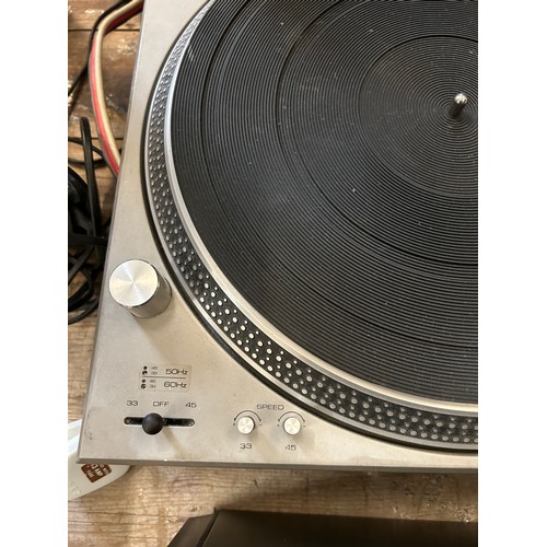 430 - TECHNICS DIRECT DRIVE RECORD PLAYER WITH A PAIR OF BANG & OLUFSON SPEAKERS