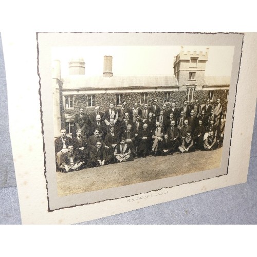 156 - A LARGE SELECTION OF VINTAGE/BLACK & WHITE PHOTOS FROM THE 30's AND 40's AND CERTIFICATES