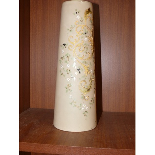 348 - A BEAUTIFUL HAND DECORATED MILK GLASS VASE