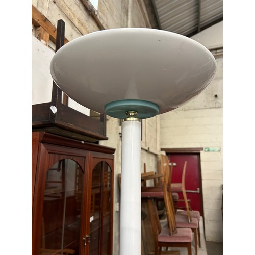 522 - MODERN STYLE WHITE UPLIGHTER STANDARD LAMP