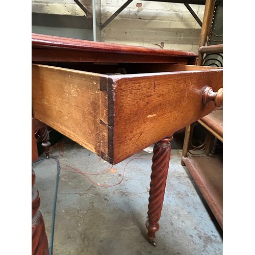 433 - A William IV mahogany Pembroke Table with spiral turned legs, on original brass castors, drawer to o... 