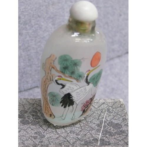 25 - ORIENTAL PERFUME BOTTLE GLASS, HAND PAINTED INSIDE THE BOTTLE