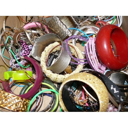 144 - A LARGE BOX OF COSTUME JEWELLERY