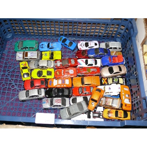 199 - A LARGE QUANTITY OF PLAYWORN DIECAST CARS