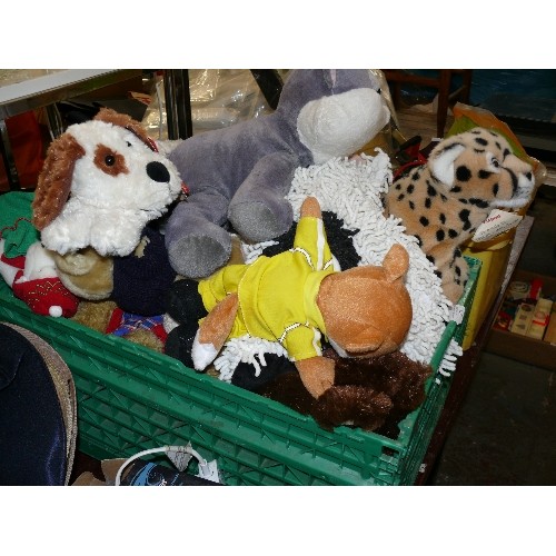 275 - A LARGE SELECTION OF TEDDY BEARS AND OTHER SOFT TOYS