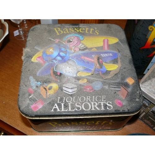 295 - A SELECTION OF ADVERTISING TINS TO INCLUDE FORTNUM AND MASON AND BASSETTS LIQUORICE