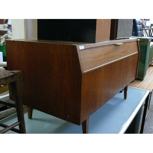 415 - MID CENTURY TEAK RADIOGRAM CASE IN TEAK (NO CONTENTS)