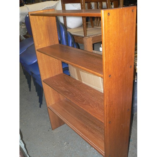 445 - TEAK OPEN BOOKCASE WITH 5 SHELVES BY GIBBS FURNITURE