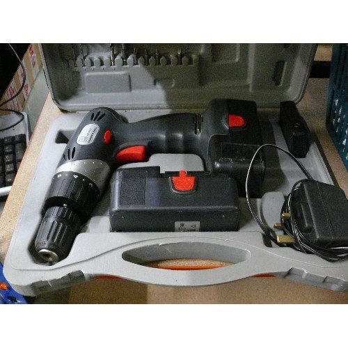 475 - A PERFORMANCE POWER 18V BATTERY HAMMER DRILL WITH BOX AND CHARGER AND A BLACK & DECKER HAMMER DRILL