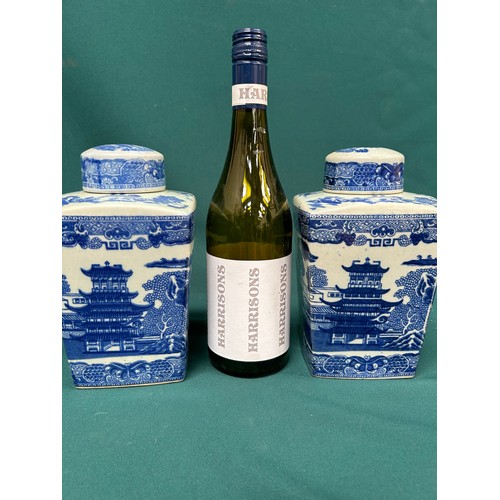 198 - Good pair of vintage Ringtons Blue & White Willow Pattern Tea Merchant Caddies or Jars with lids - 2... 