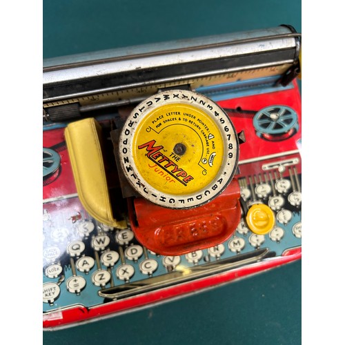 236 - A 1940's / 50's tinplate toy typewriter 