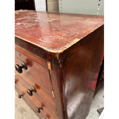 443 - Victorian mahogany veneered chest of drawers, two over three, with orignal turned knobs