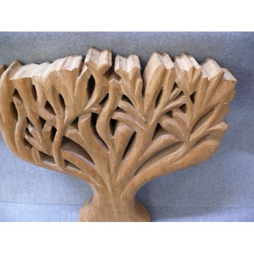 116 - CONTEMPORARY OAK TREE SCULPTURE.