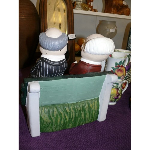 121 - MUPPET SHOW! LARGE 'WALDORF & STATLER' FIGURES ON A BENCH.  CERAMIC?