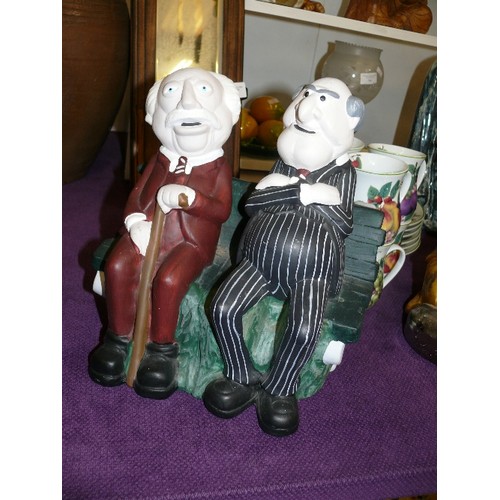 121 - MUPPET SHOW! LARGE 'WALDORF & STATLER' FIGURES ON A BENCH.  CERAMIC?