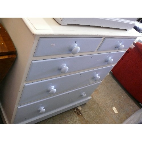 435 - 2/3 WHITE PAINTED SOLID WOOD CHEST OF DRAWERS PAINTED IN BLUE AND WHITE