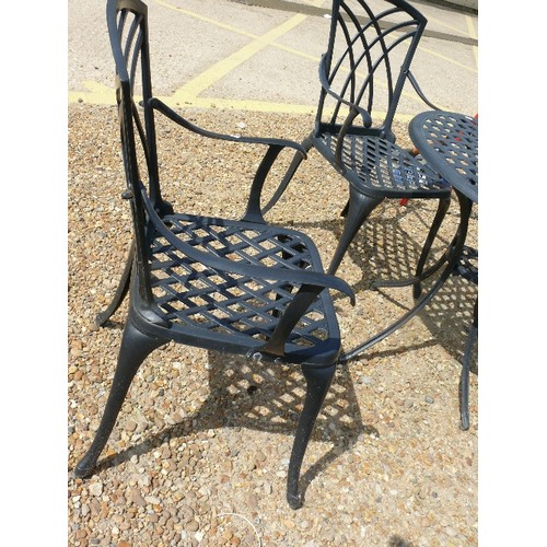 472 - BLACK METAL GARDEN BISTRO SET