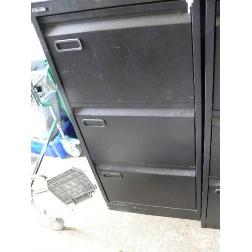 447 - METAL 3 DRAWER FILING  CABINET WITH KEY, POWDER COATED MATT BLACK