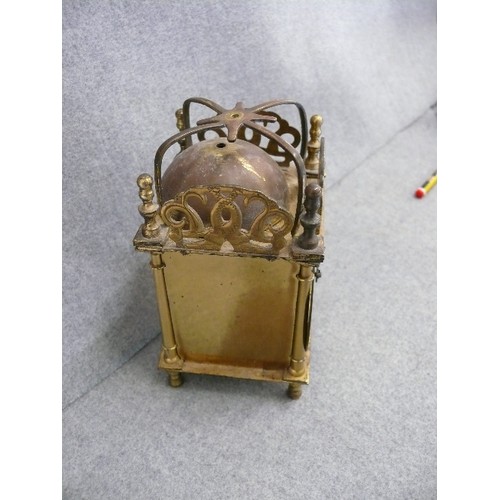 47 - A BRASS CARRIAGE CLOCK WITH KEY BY SMITHS, CLOCK WORKING BUT BODY NEEDS T L C