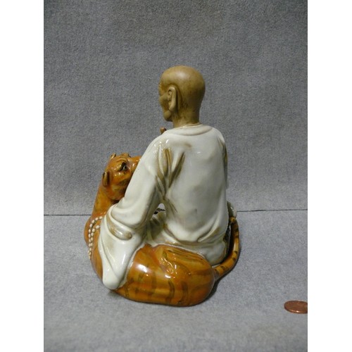 89 - LOVELY CERAMIC FIGURE OF BUDDHA WITH TIGER