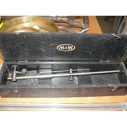 204 - MOORE & WRIGHT SCRIBING TOOL IN BOX