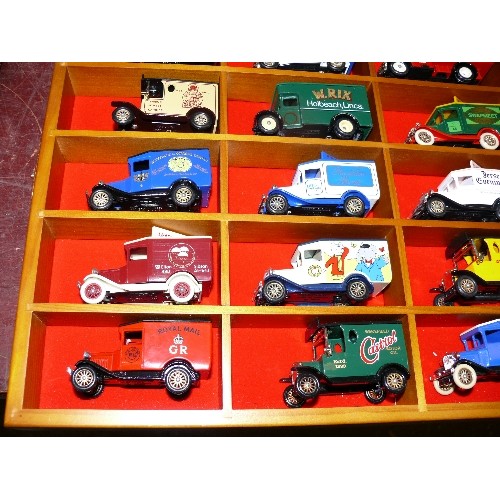 275 - 15 X COLLECTORS CARS [UNBOXED] IN DISPLAY CABINET.