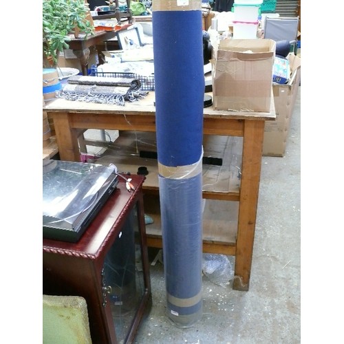 407 - ROLL OF FOAM BACKED FABRIC IN NAVY