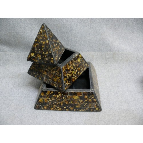 51 - THE VAULT BY ALCHEMY SKULL WITH PYRAMID SHAPED 3 LEVEL STORAGE BOX IN BLACK AND GOLD