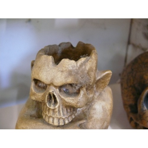 68 - A LARGE ALCHEMY SKULL WITH GOLD TOOTH PLUS A MONKEY FIGURE WITH OPEN BRAIN