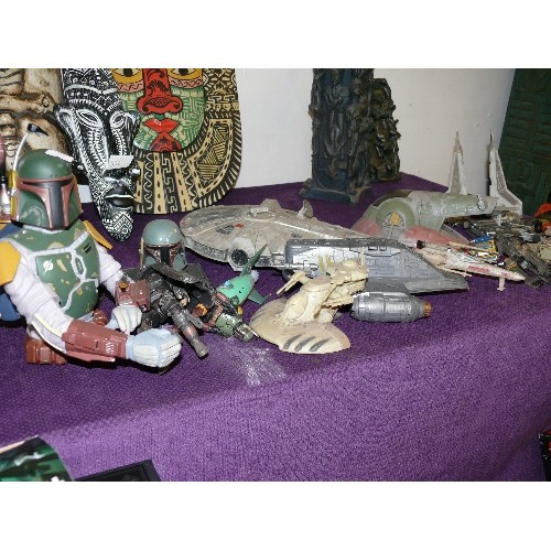 106 - A COLLECTION OF STAR WARS FIGURES TO INCLUDE BOBA FETT, MILLENIUM FALCON, GALAXY SQADRON FIGHTERS ET... 