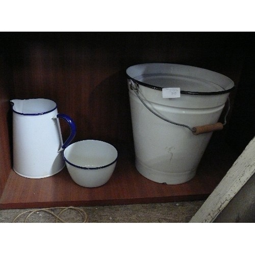 143 - A SELECTION OF ENAMEL WARE TO INCLUDE A NAPPY BUCKET WITH LID, JUG AND BOWL