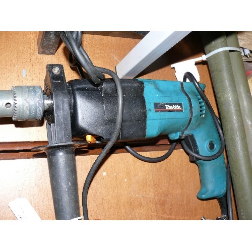 206 - MAKITA HP2030 WORKING 240 VOLT DRILL