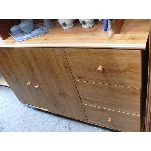 457 - PINE EFFECT DRAWER & CUPBOARD UNIT